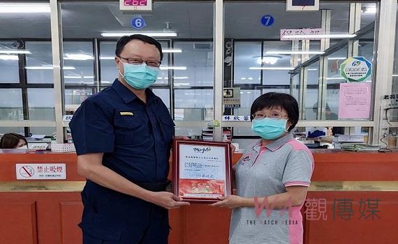 協助攔阻假交友徵婚詐財 北港警長頒感謝狀
