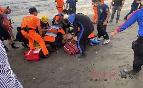 高中生台南漁光島戲水遭浪捲走    2獲救1溺亡 