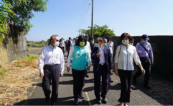 長年交通衝突終有解　王美惠爭取到殯葬園區聯外道路經費補助 