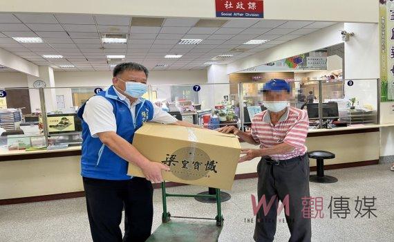 溪湖鎮公所舉辦梁皇寶懺祈福法會 發放法會物資給社會救濟的邊緣戶