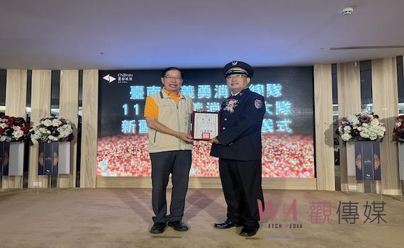 打火兄弟薪火相傳 台南義消第七大隊新舊任大隊長交接