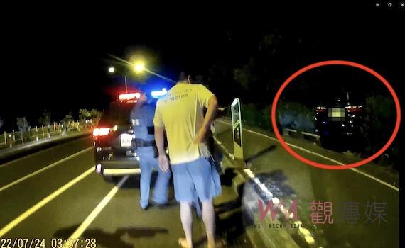 台南失戀男鬱悶酒後開車兜風    見警巡邏慌張自撞 
