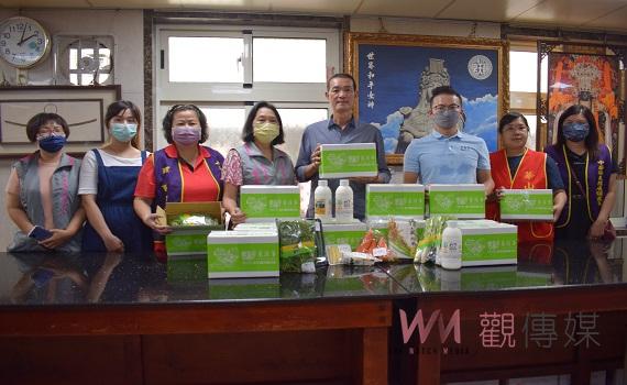 影/北港朝天宮攜手菜霸子電商平台 分送祈福愛心鮮蔬箱給社福單位
