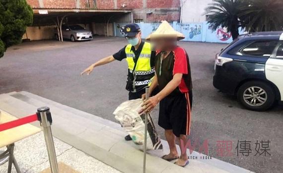 喑啞老翁險闖快速道 臺西警獲報助平安返家