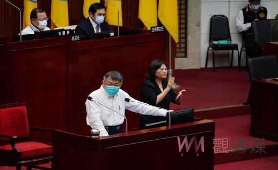 赴市議會專案報告 柯文哲:預定2026年北市全面推動學校雙語教育