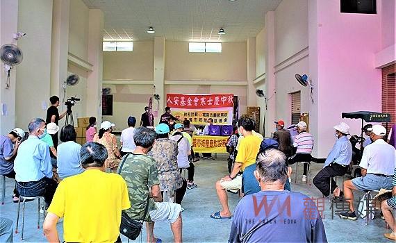 陪伴寒士迎中秋 人安發送就業包助求職順利