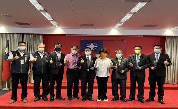 台中青農、休閒農業及農會獲全國獎項肯定 盧市長頒獎表揚