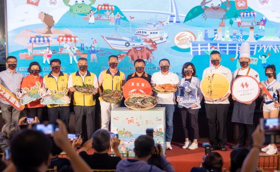 萬里蟹盛產 侯友宜邀饕客暢遊北海岸大啖海味