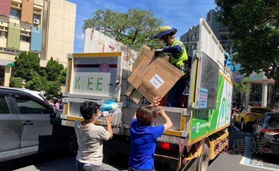 辛苦了！普天同慶國慶日 桃園清潔隊仍堅守崗位清運 