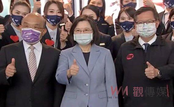 邊境管制今鬆綁 蔡總統視察桃機 強調政府秉持穩健開放與國人拚經濟