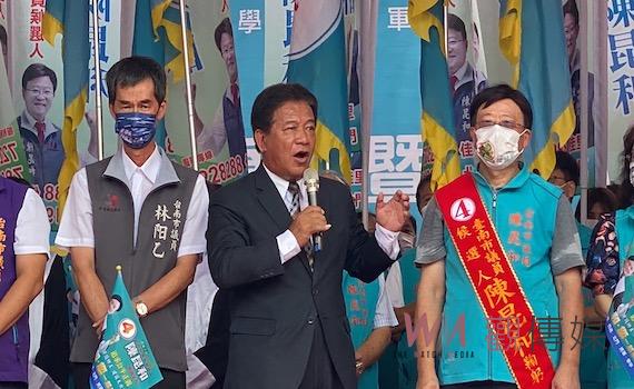 影/郭信良重砲開轟民進黨 將相挺的議員當作「阿斯芭樂」