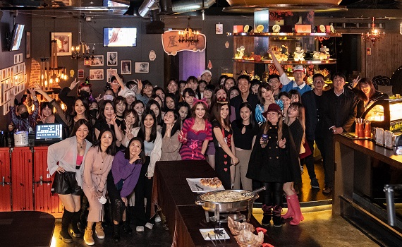 AQUAMAX偕地表最性感S’dare 嗨翻信義區網紅名店