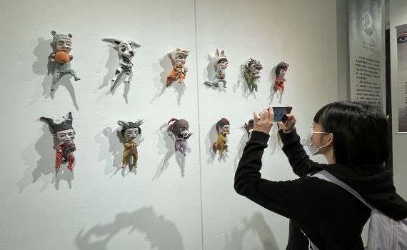 鶯歌匯聚世界陶藝動能 48件創作北科大「埴覺」登場