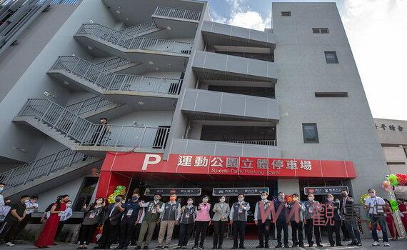 蔡總統見證桃園龍潭運動公園立體停車場啟用視察客家茶文化館