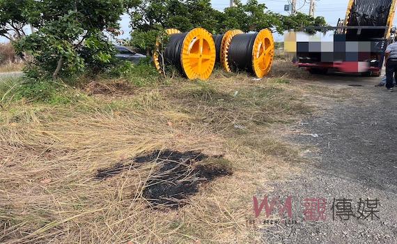 台南北門區發生吊車「感電」意外 司機仍在搶救中