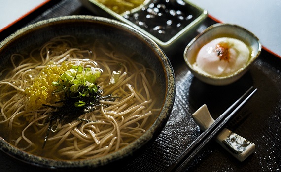 民生社區美食推薦「Dear John Café Bar – Living room &蕎麥や- 」複合式餐廳 超強蕎麥麵&咖啡、啤酒