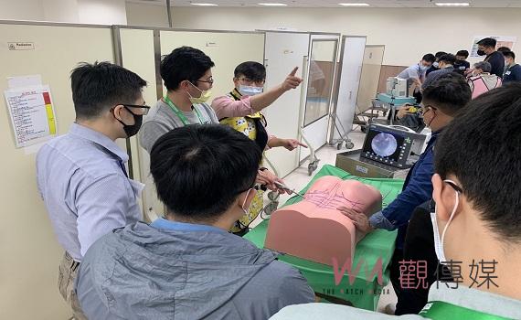北港媽祖醫院邀集全台菁英開微創手術工作坊 實境模擬脊椎內視鏡