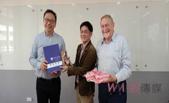 雲林土庫商工、澳洲姊妹校互訪交流 品嚐在地美食「紅龜粿」
