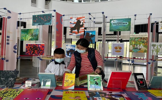 橫跨半個地球 波蘭經典繪本插畫展驚喜現身中市圖
