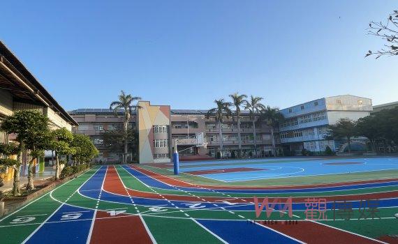 新興國小一甲子校慶 點亮祈願天燈 慶運動場PU跑道啟用