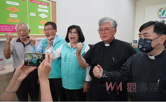 民進黨立委嘉市初選! 黃露慧、王美惠完成登記