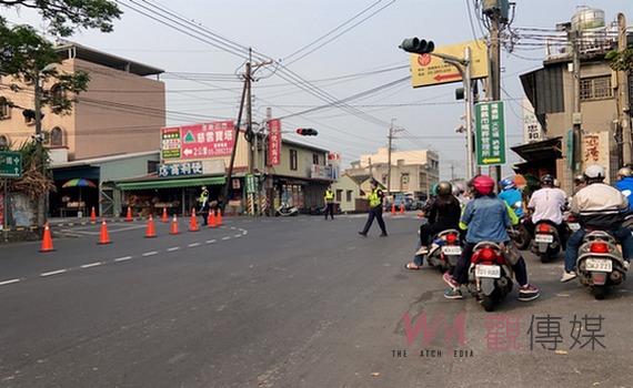 因應清明連假掃墓  嘉縣警強化中莊公墓交通疏導管制