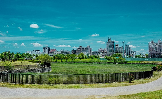 遠雄東御苑 型塑輕日式皇居花園生活