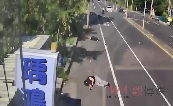 台南新營驚悚車禍    3部機車連環撞　女騎士當場斷腿 
