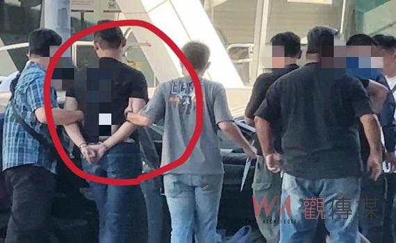 直擊/高雄街頭多名《便衣刑警》逮2嫌 壓制上銬送辦