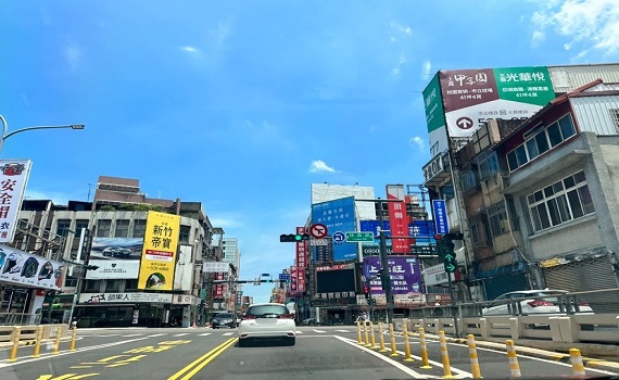 竹市西大路地下道9月起     全日禁止汽車左右轉林森路 