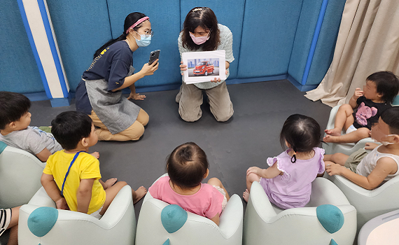 屏東美式托嬰「飛閱家庭式托嬰中心」 首創適齡適性的認字閱讀遊戲 