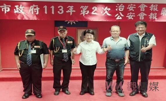 公私協力維護治安！市長盧秀燕表揚英勇保全及外送員　大讚城市英雄