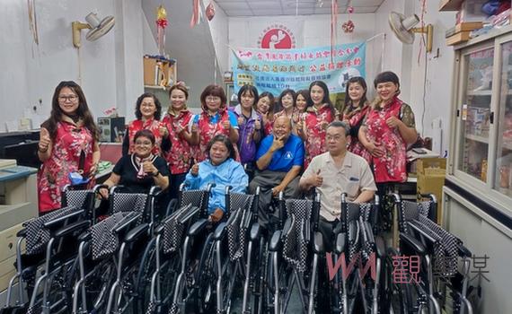 關懷障礙朋友輪椅舒適度 國際職業婦女協會嘉義百合分會發揮愛心