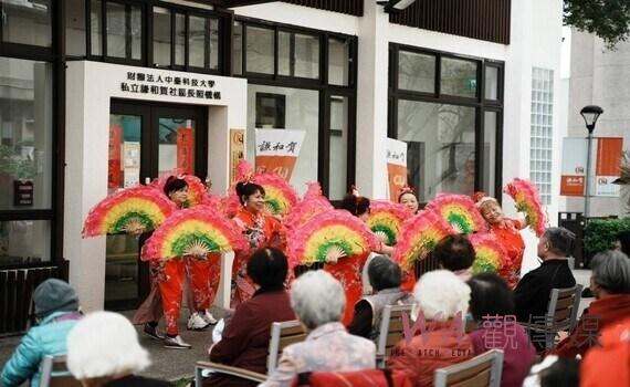 首圖