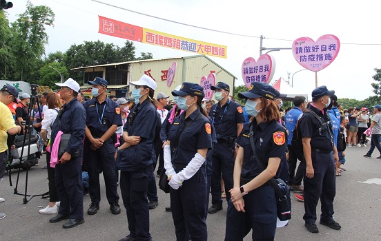 雲林縣警察局西螺警分局不敢掉以輕心派出大批員警維持秩序。（圖／記者簡勇鵬攝，2020.06.13）