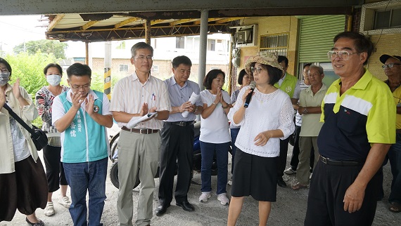 忍惡臭十年　蘇治芬爭取補助終獲改善 - https://www.watchmedia01.com