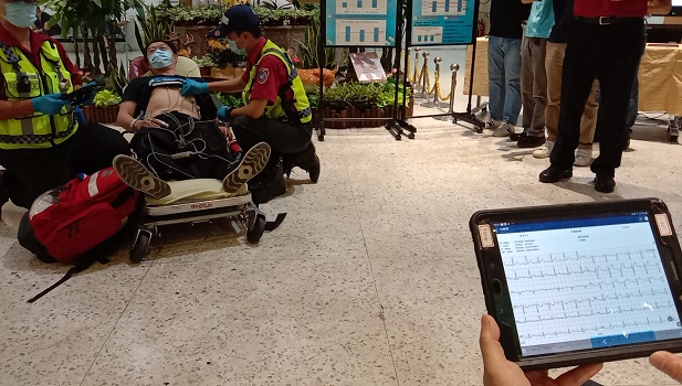 林碧鈴、北港媽祖醫院聯合捐贈　無線12導程心電圖儀配置救護車 - https://www.watchmedia01.com