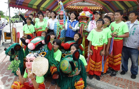 口湖水難175周年牽水狀祭典　張麗善依民俗挑飯擔祭祖靈 - https://www.watchmedia01.com