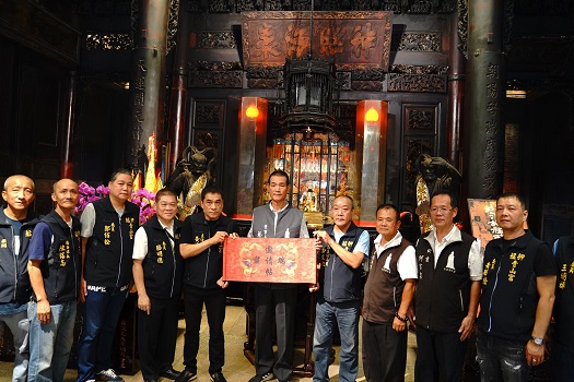 影／北港媽遊艋舺已睽違85載　青山宮送大帖邀朝天宮續緣 - https://www.watchmedia01.com