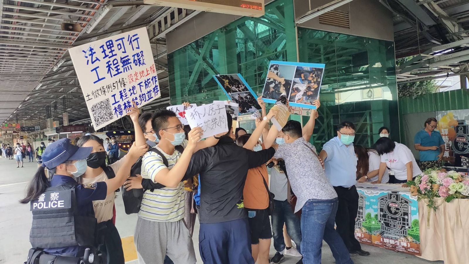 拿鐵路交通事故消費南鐵拆遷戶　黃偉哲臉書失言急刪 - https://www.watchmedia01.com