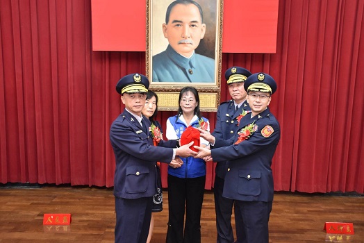 雲林縣警局聯合交接　虎尾、西螺、北港分局長異動 - https://www.watchmedia01.com