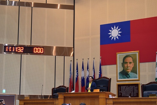 兒少議會體驗營　112位學子雲林縣議會當一日議員 - https://www.watchmedia01.com