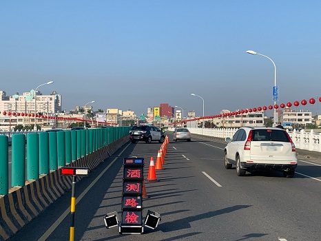 雲林、嘉義警區域聯防　北港大橋路檢取締酒駕 - https://www.watchmedia01.com