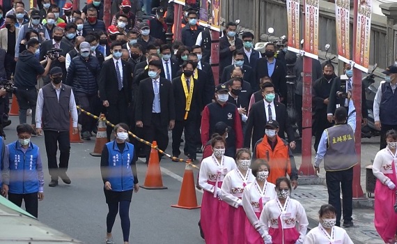 朝天宮水陸法會開香　賴清德：人神合作做好防疫、全民安康 - https://www.watchmedia01.com