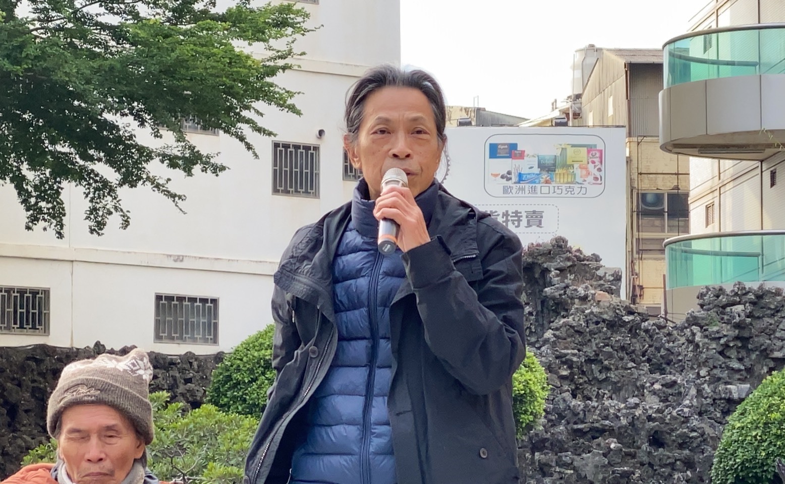 真理大學台文館無預警換鎖封館　張良澤辭名譽館長 - https://www.watchmedia01.com