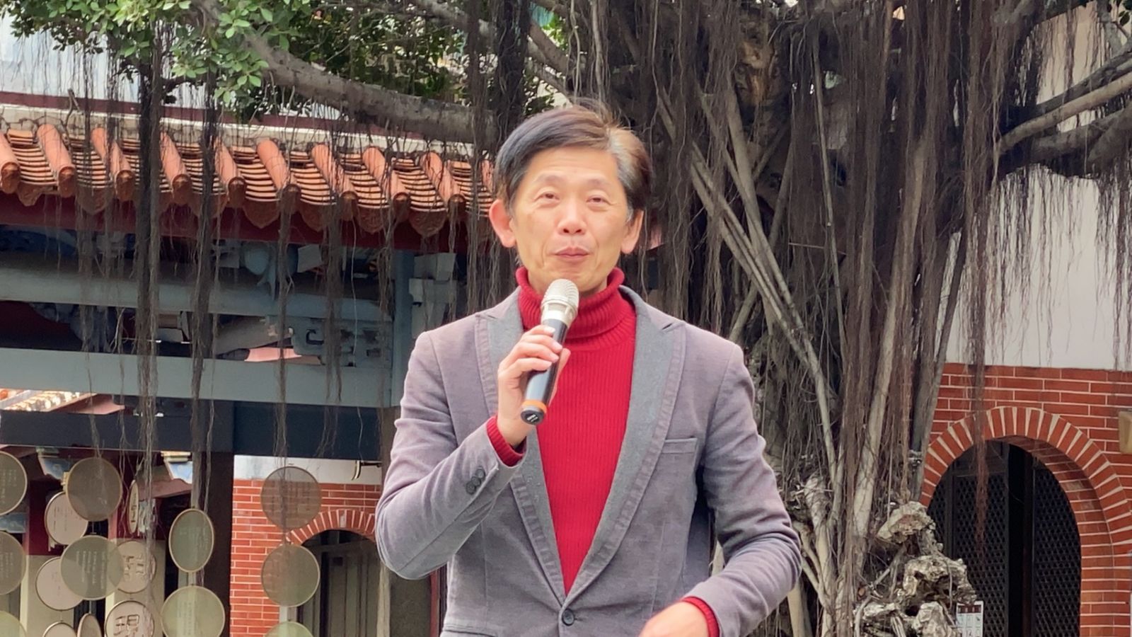真理大學台文館無預警換鎖封館　張良澤辭名譽館長 - https://www.watchmedia01.com