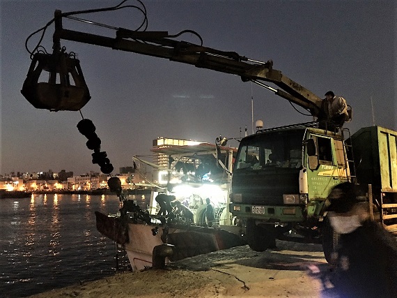 公然挑戰公權力　澎海巡查獲漁民違法使用滾輪式拖網漁船 - https://www.watchmedia01.com