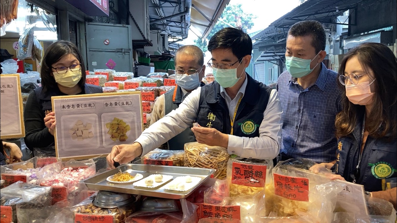 高市府籲請年貨商圈賣場強化防疫管控　讓市民採購安心過好年 - https://www.watchmedia01.com
