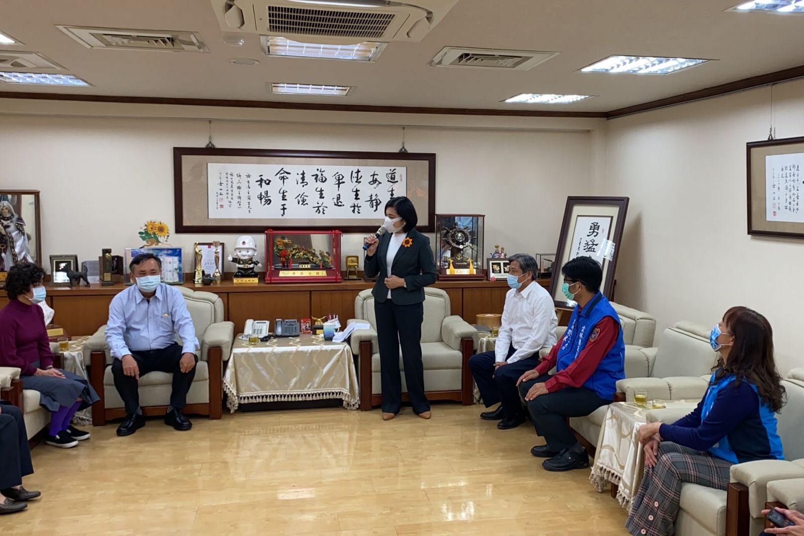 李丁財夫婦造福雲林鄉里　捐贈雲林自動心肺復甦機 - https://www.watchmedia01.com