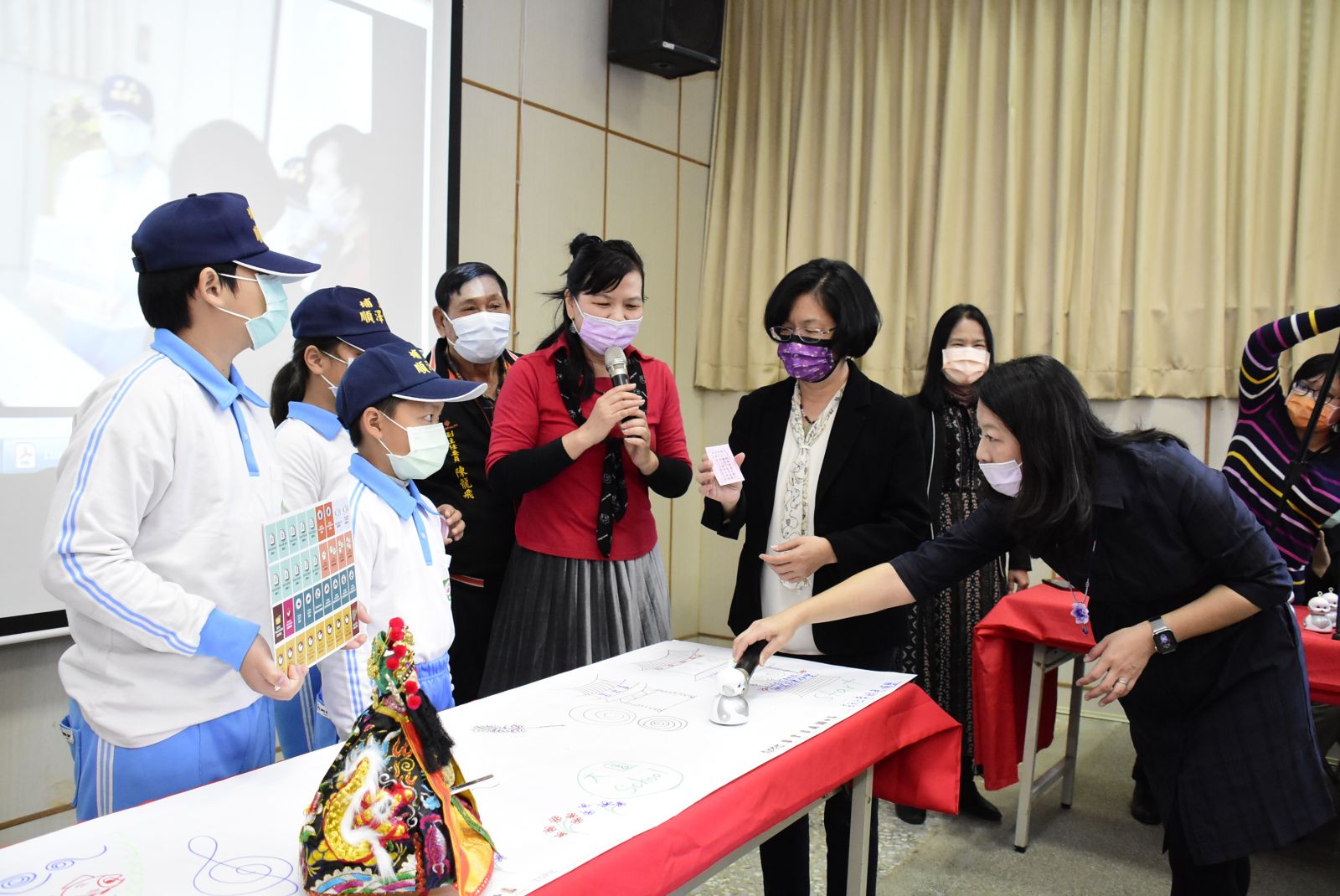 影／大葉大學與埔鹽大園國小合辦國際視野培養暨英語AI智慧程式冬令營 - https://www.watchmedia01.com